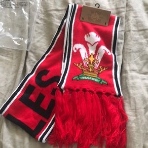 Wales Scarf